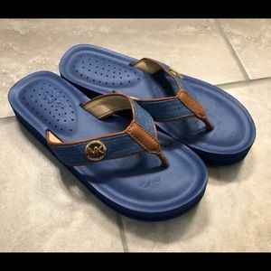 Michael Kors Flip-Flop Thong Sandals Size 7